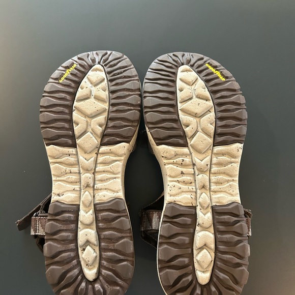 Sketchers sandals - Picture 3 of 6